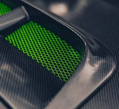 scratch-resistant carbon fiber spoiler